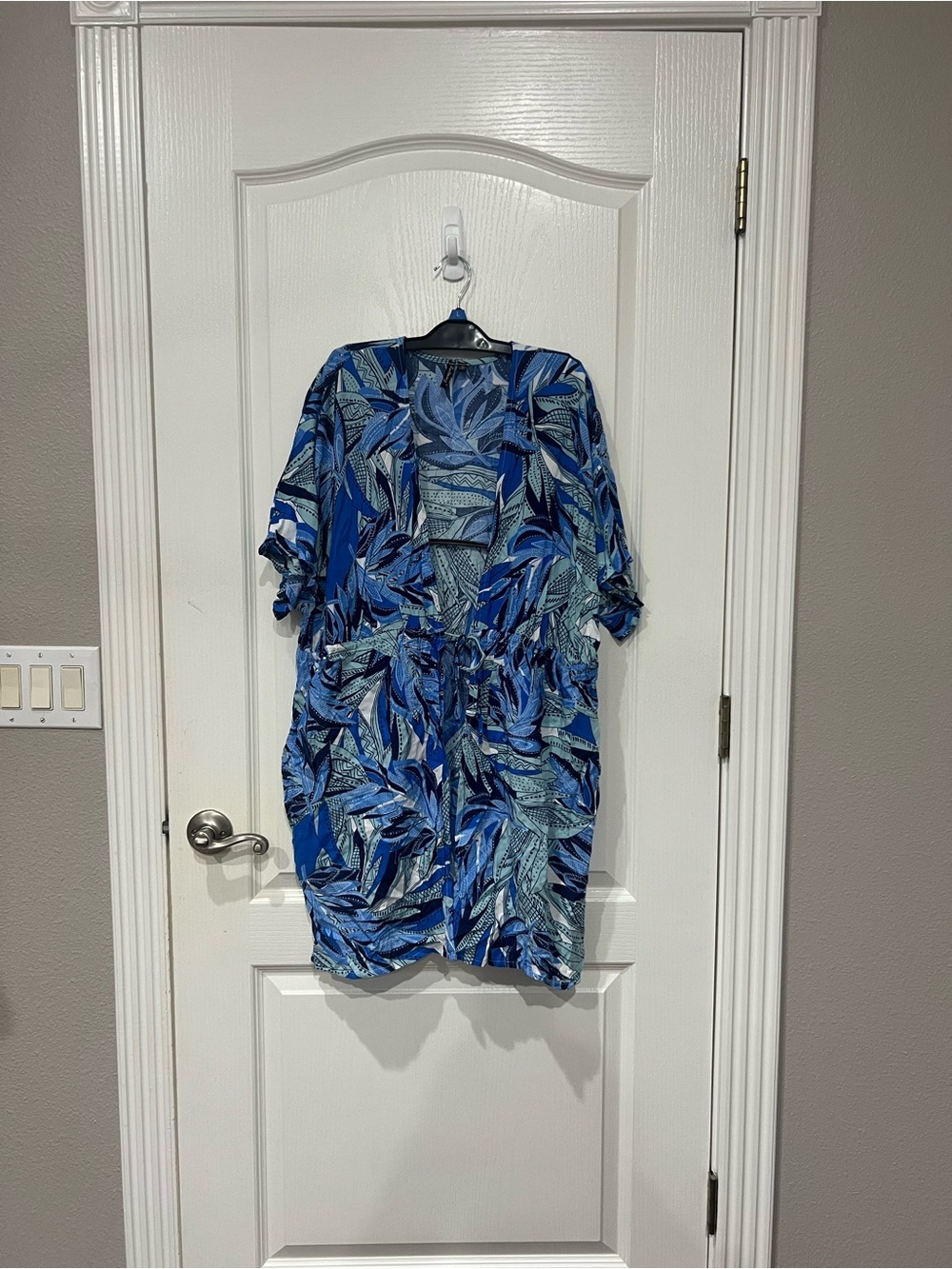 Blue Leaf-Print Women’s Cover up